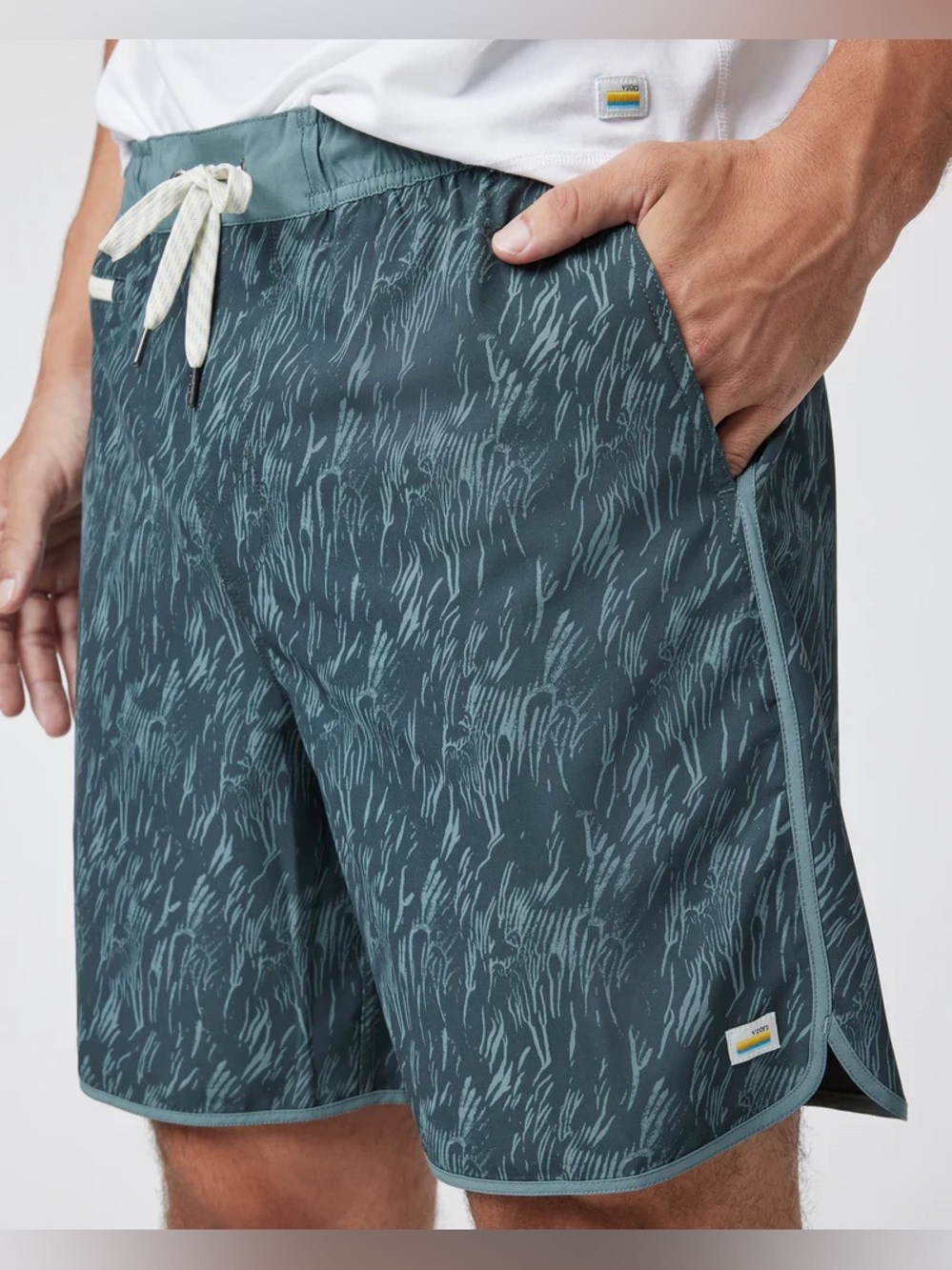 Vuori Banks Short Kashmir Flux Teal Green Swim Athletic Workout Men's Size Large